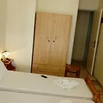 Kadmos Aparthotel 3*