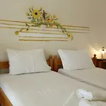Kadmos Aparthotel