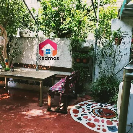 Kadmos Lägenhetshotell 3*