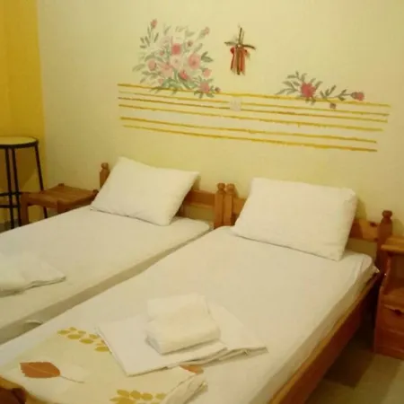 Kadmos Aparthotel *