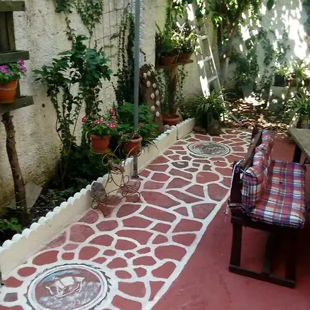 Kadmos 3* Loutra Aidhipsou