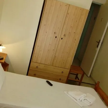 Lägenhetshotell Kadmos Loutra Aidhipsou