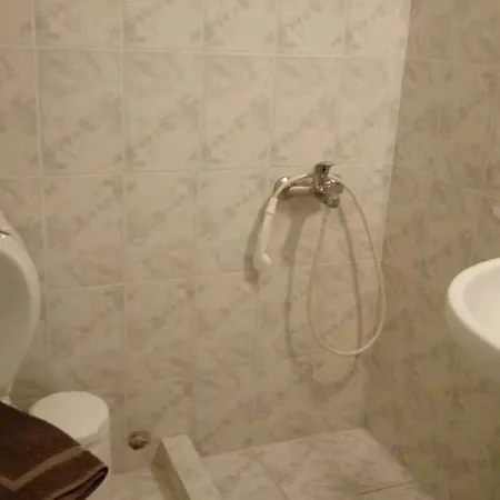 Kadmos Lägenhetshotell